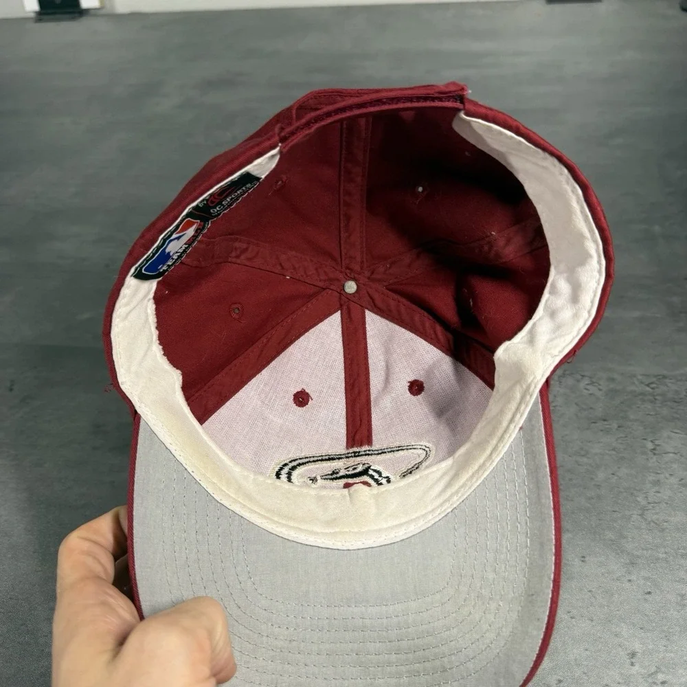 Vintage‎ Arizona Diamondbacks Hat Red Youth / Womens MLB Black Strapback MLB Cap
